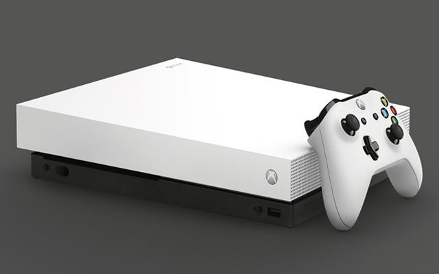 「Xbox One X ホワイト スペシャル エディション」の発売が2018年11月8日に決定